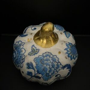 Pumpkin Decoupage Blue & White Pattern with Gold Stem